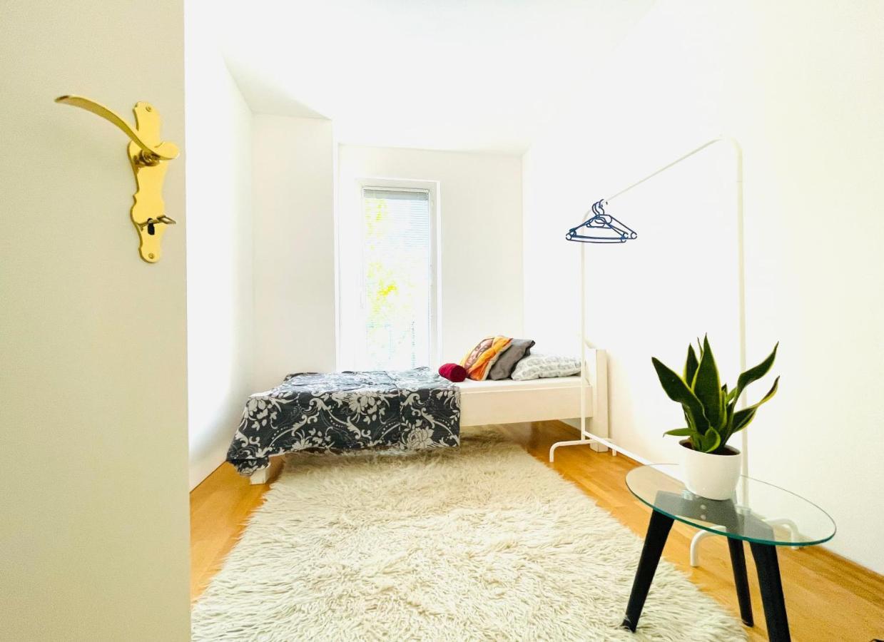 Karlsrooms Kwatera prywatna *